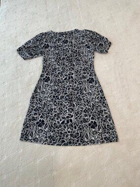Tommy Hilfiger Blue & White Puff Short Sleeve Geometric Floral Dress — Size 8
